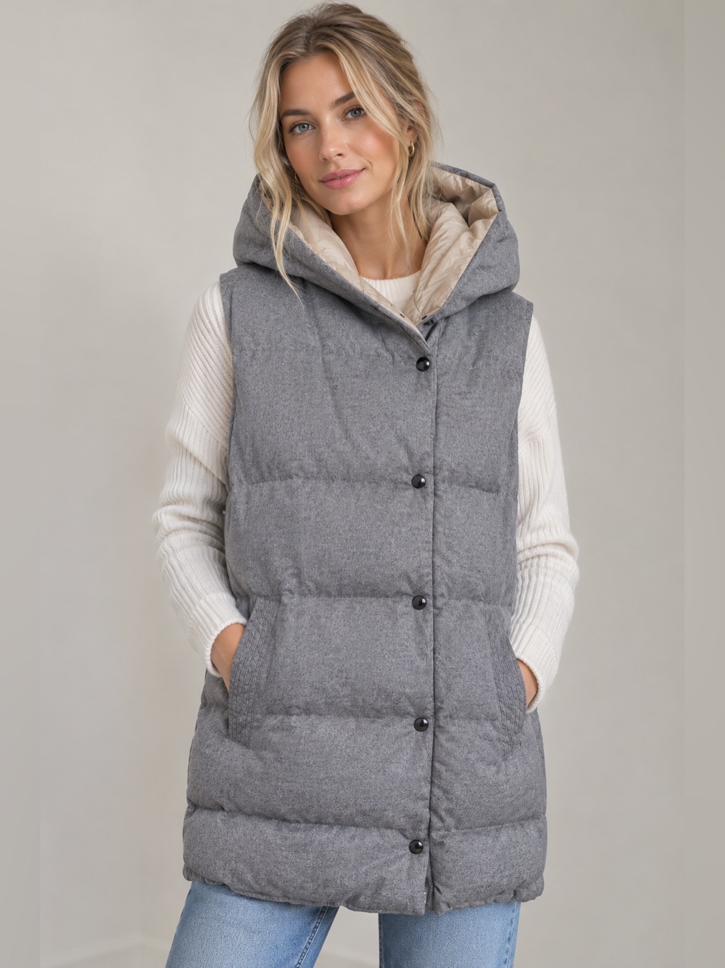 Peserico Italy Medium Down Quilted Long Vest Hooded Beaded Luxury Designer